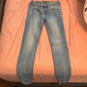 american eagle jeans size 0 - light wash denim